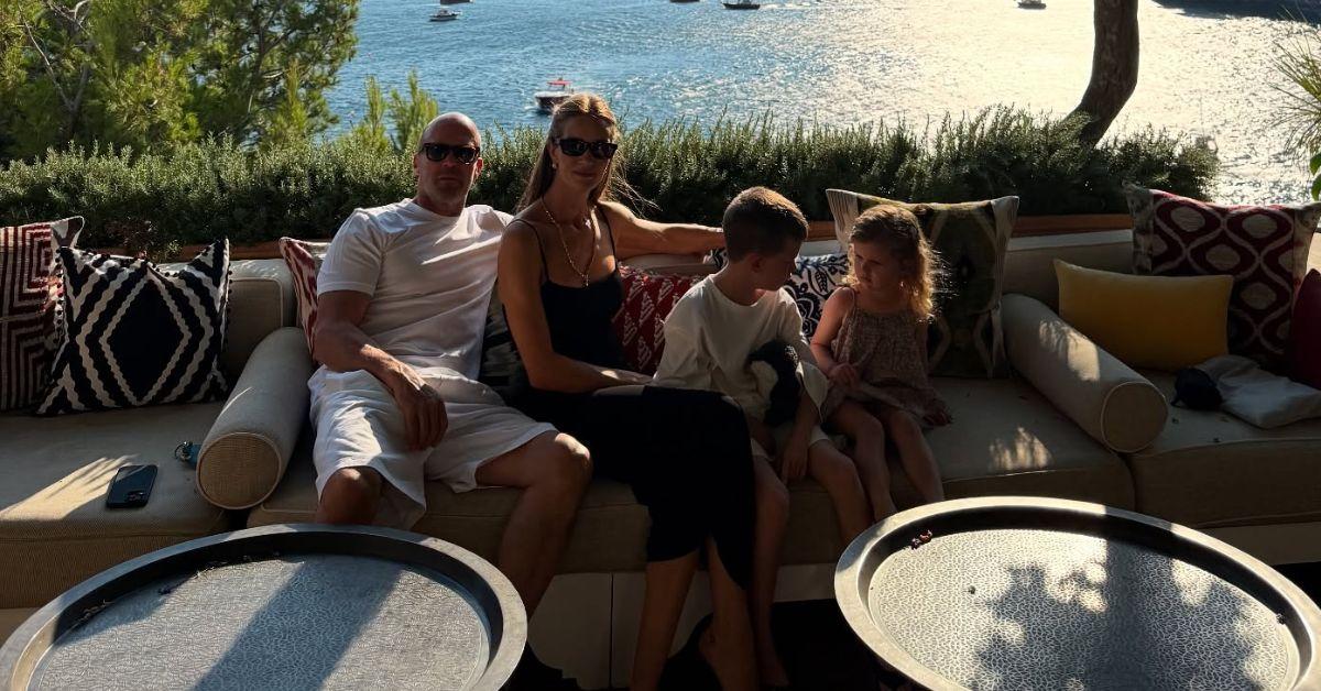 rosie huntington whiteley ditches bra stunning looks italy jason statham photos