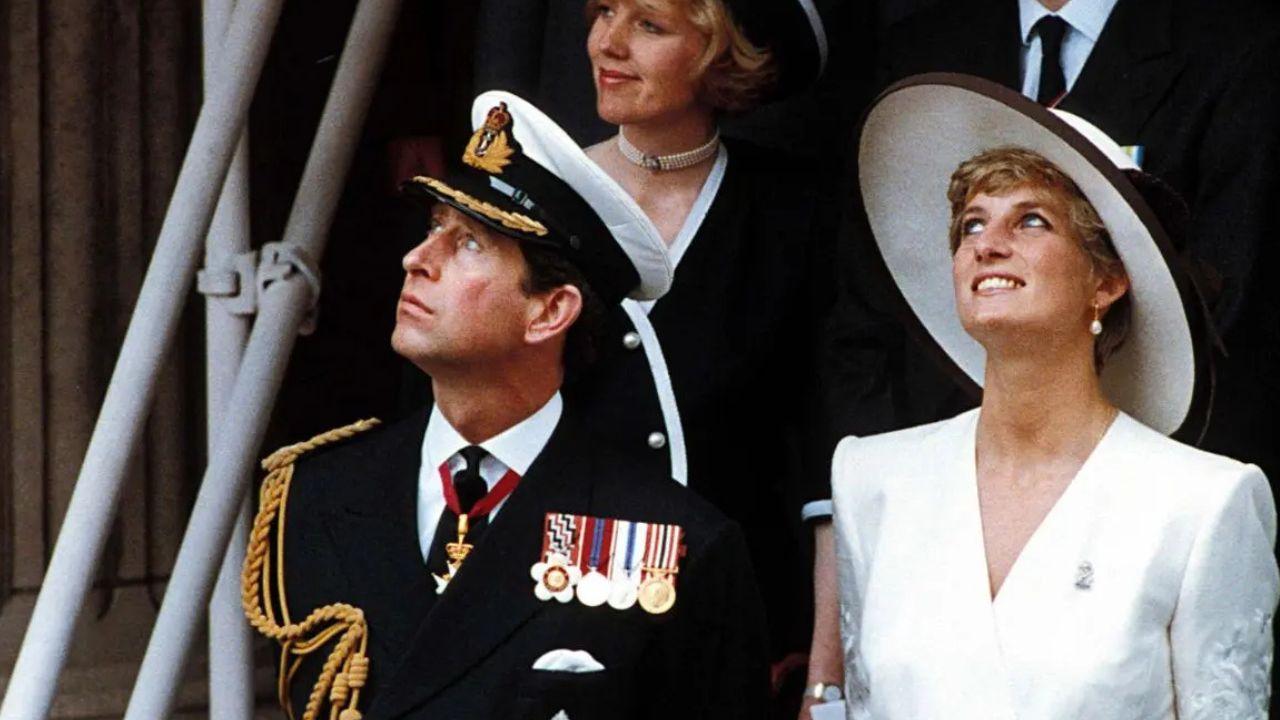 image of Charles and Diana 