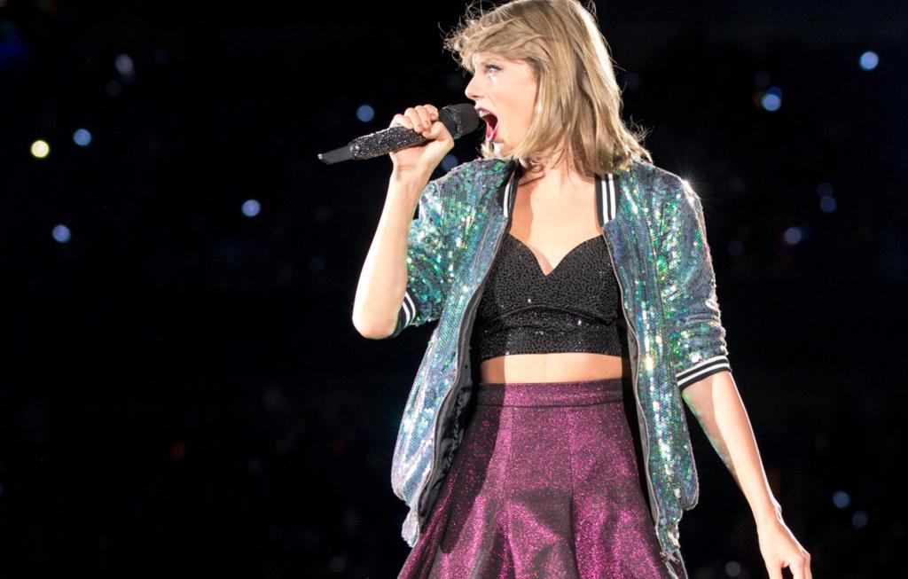 Girl Power! Taylor Swift Takes Control Of Her Nude Image