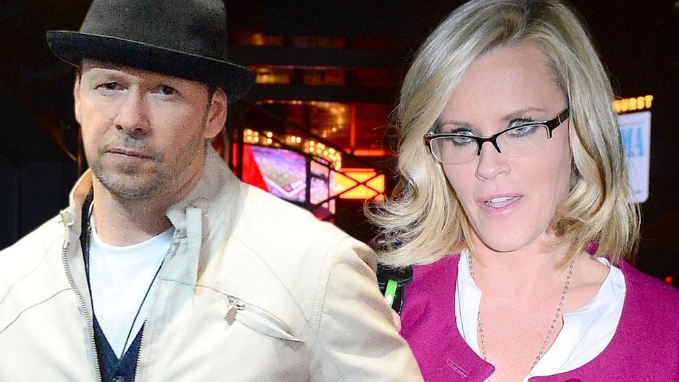 Jenny McCarthy And Donnie Wahlberg’s Marriage On The Rocks Because Of