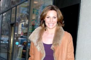 2011__02__luann_delesseps_feb23_03 300&#215;198.jpg