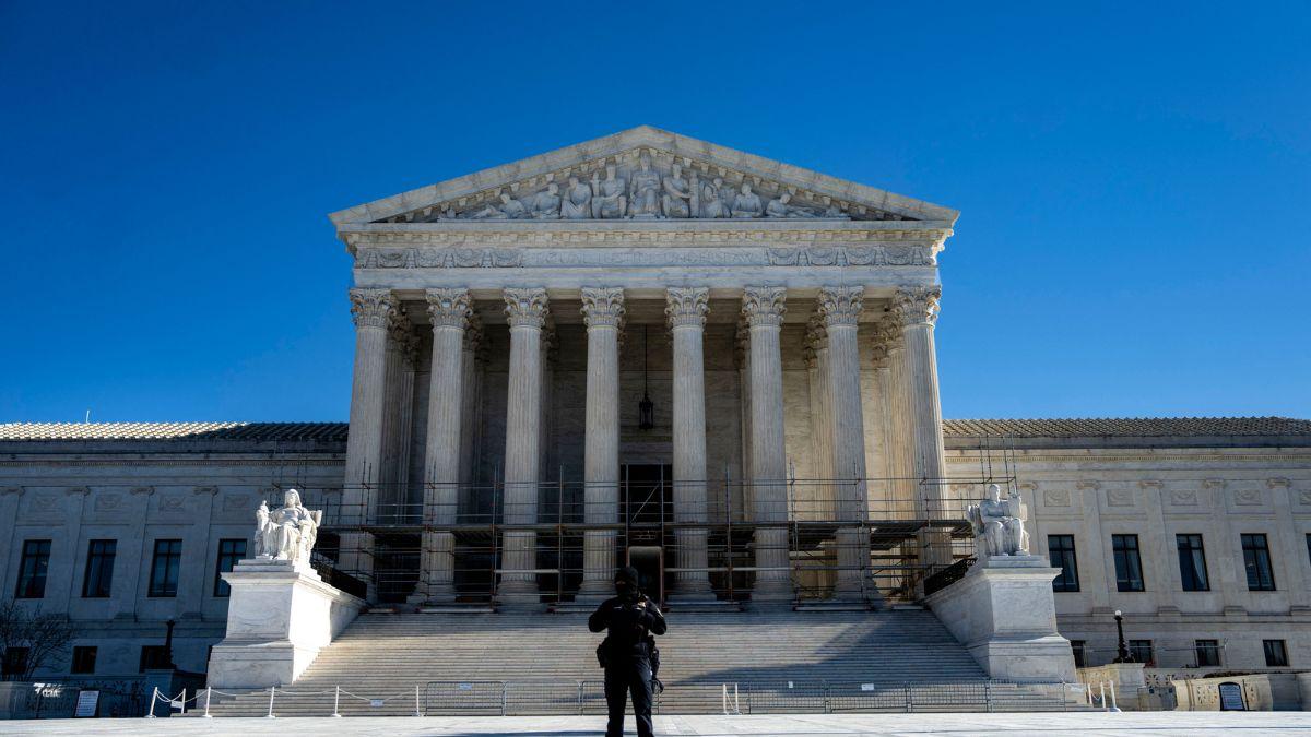 Image of the Supreme Court of the United States heard arguments tied to birthright citizenship.