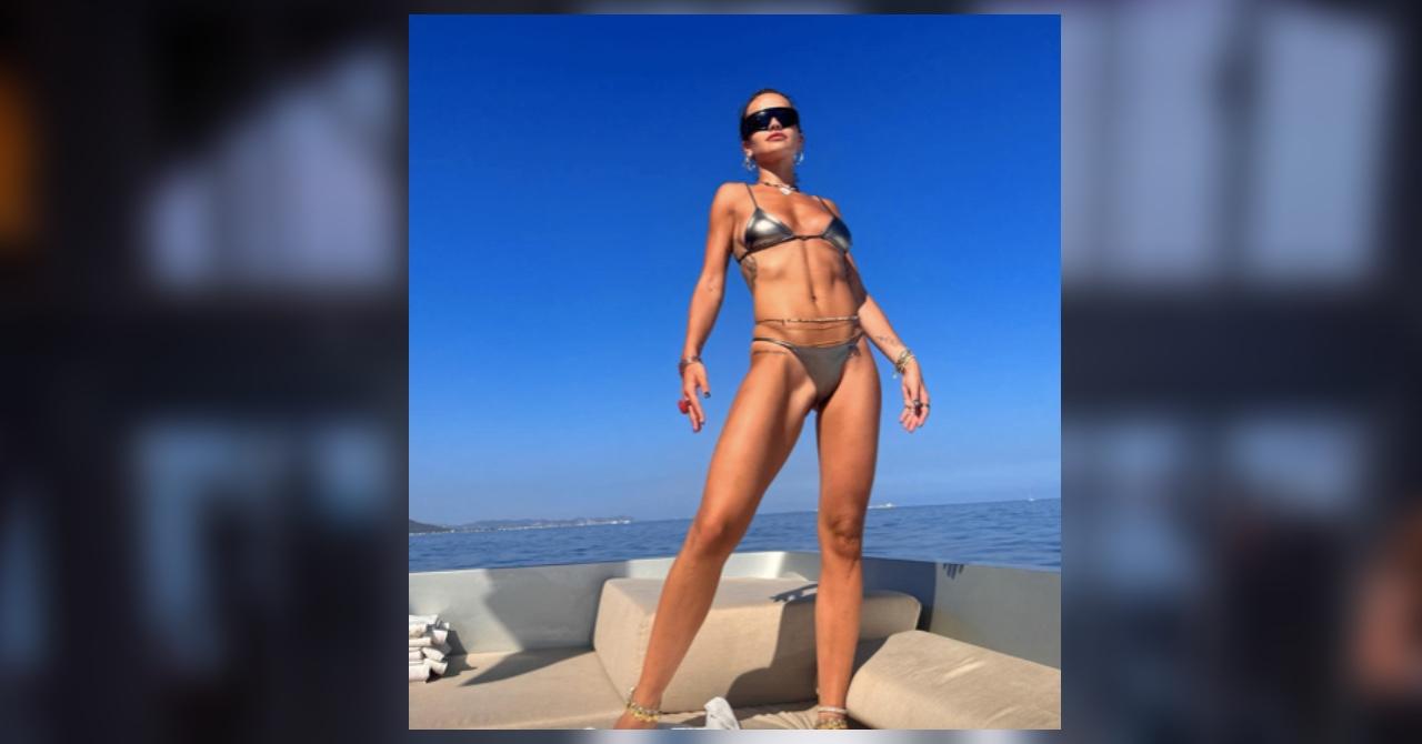 Rita Ora Flaunts Amazing Figure In Teeny Silver Bikini In Ibiza Photos