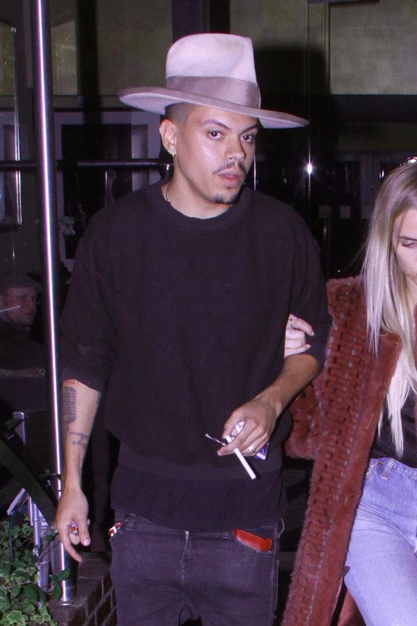 Ashlee simpson evan ross sad photos 05