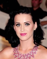 2010__05__wenn5472839 200×300.jpg