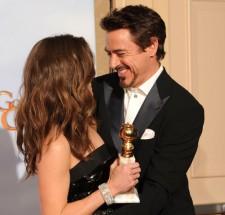2010__01__Robert_Downey_Jr_Golden_Globes_570 225×215.jpg