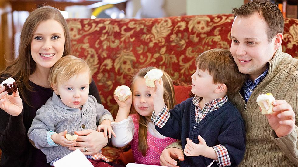 Josh And Anna Duggar Of 19 Kids And Counting Announce Gender Of Their