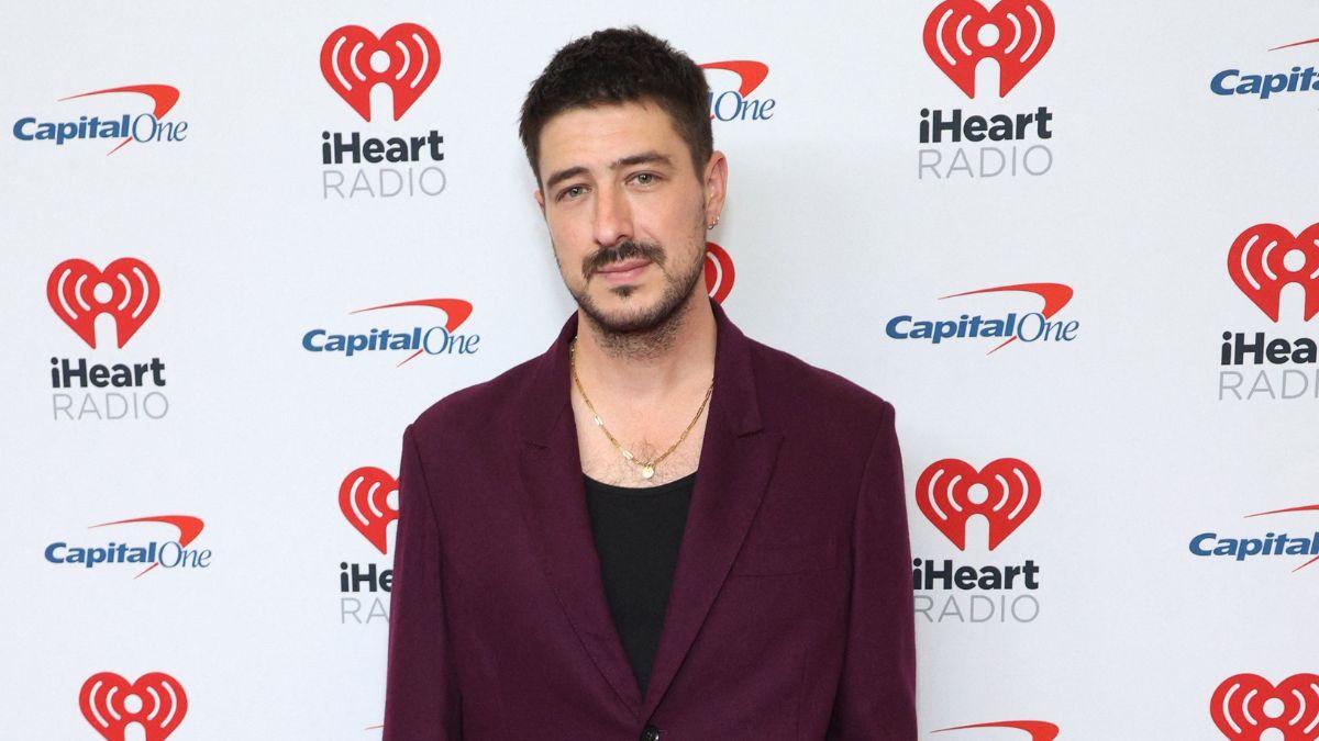 Image of Marcus Mumford reflected on his fitness journey and revealed he lost 30 kilos through running and strength training.