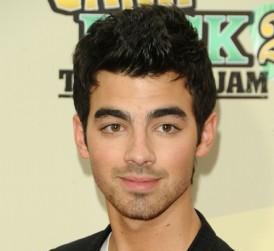 2010__09__Joe_Jonas_Sept20news 274×300.jpg