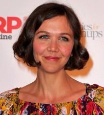 2010__02__maggie_gyllenhaal_ 204×225.jpg