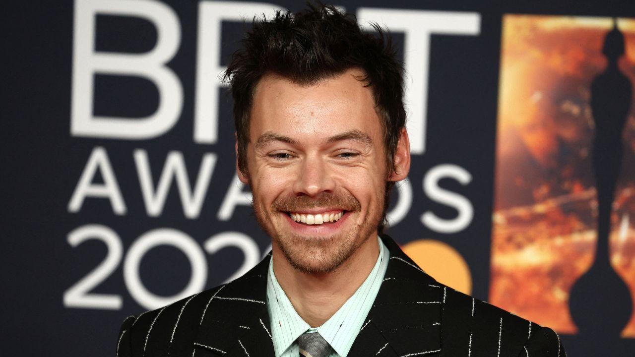harry styles outgoing ex girlfriend helped him overcome anxiety
