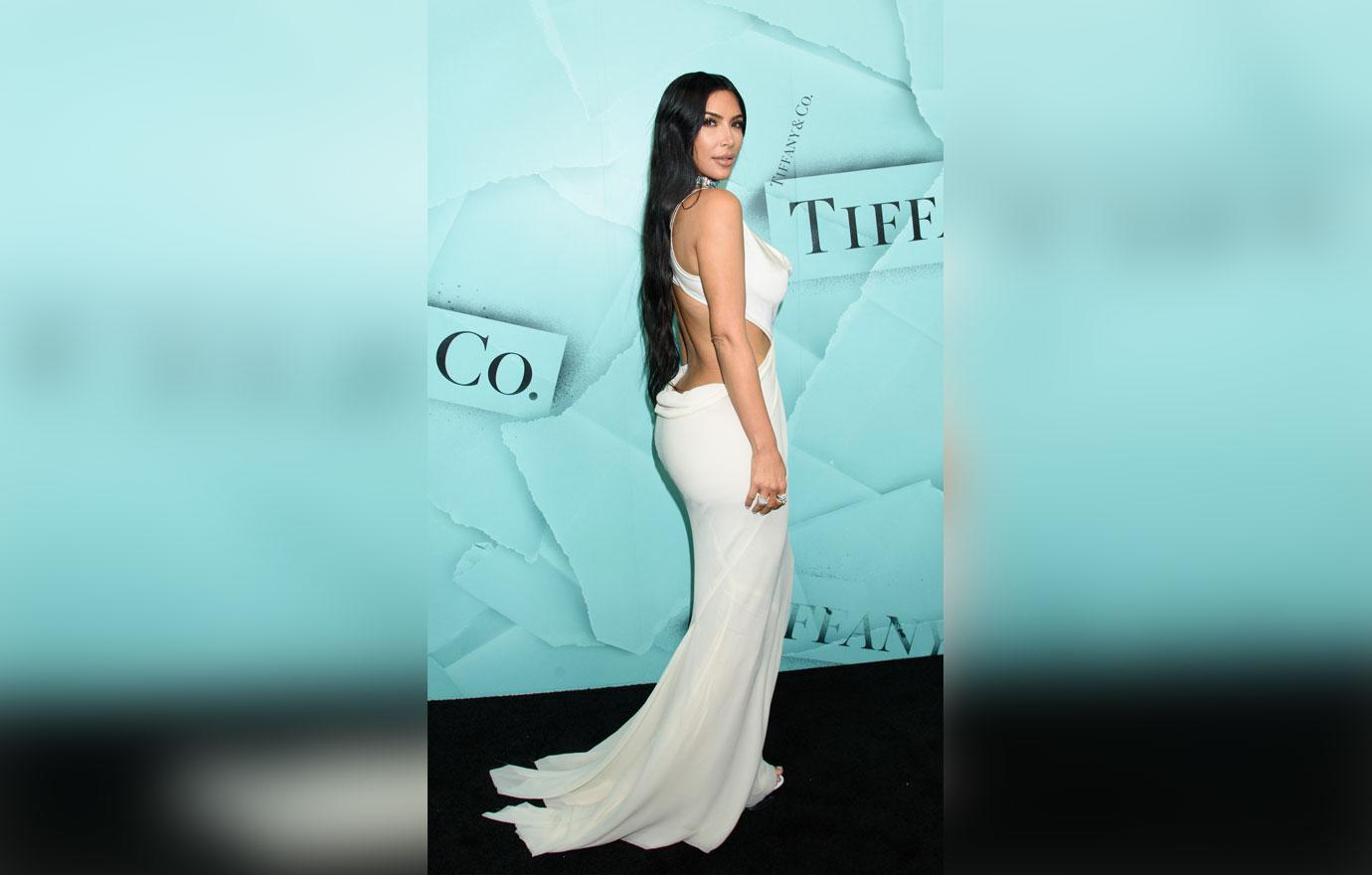 Kim kardashian dress at tiffany event side shot