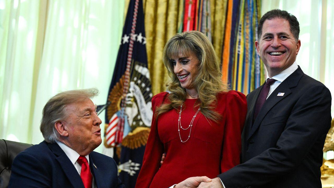 did susan dell get plastic surgery mar a lago face explained