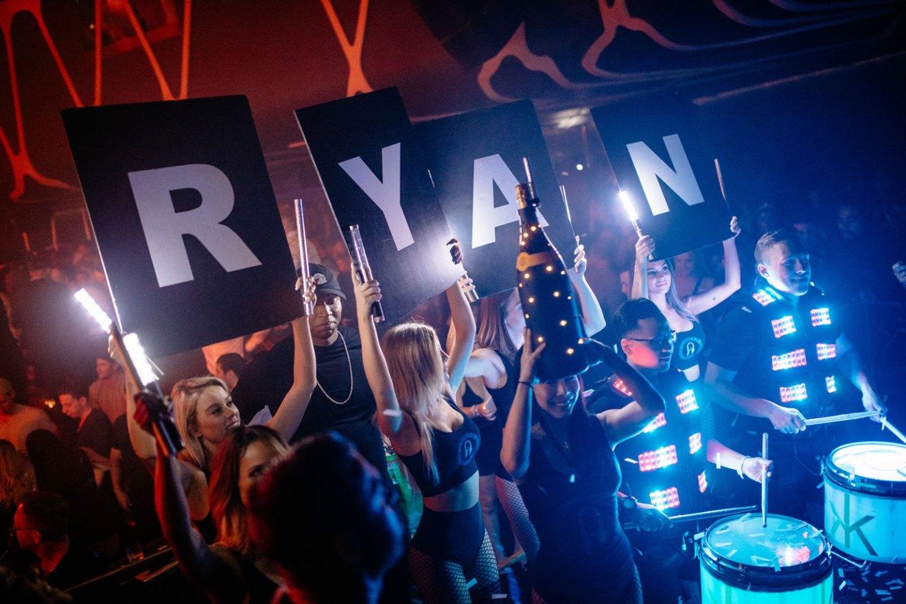 Ryan Lochte at Hakkasan Las Vegas Restaurant and Nightclub Aug. 16_ photo credit Joe Janet 2