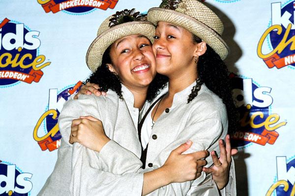 Tamera mowry tia mowry deny feud 38th birthday photos 06