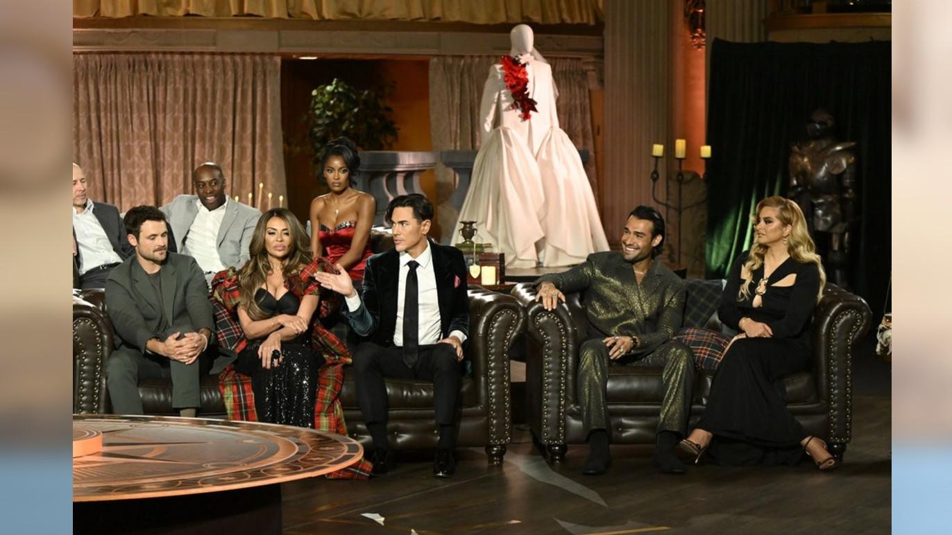 Photo of Tony Vlachos, Jeremy Collins, Dylan Efron, Dolores Catania, Tom Sandoval, Ciara Miller, Sam Asghari and Robyn Dixon. 