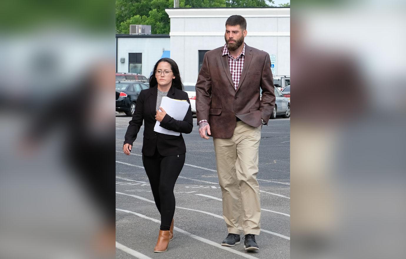 Jenelle Evans And David Eason At Court Regain Custody Kids