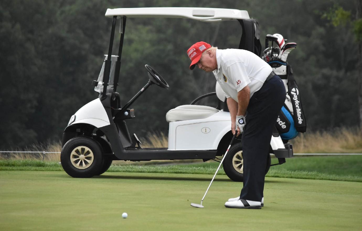 laziest president donald trump golfing campaigning  election looms