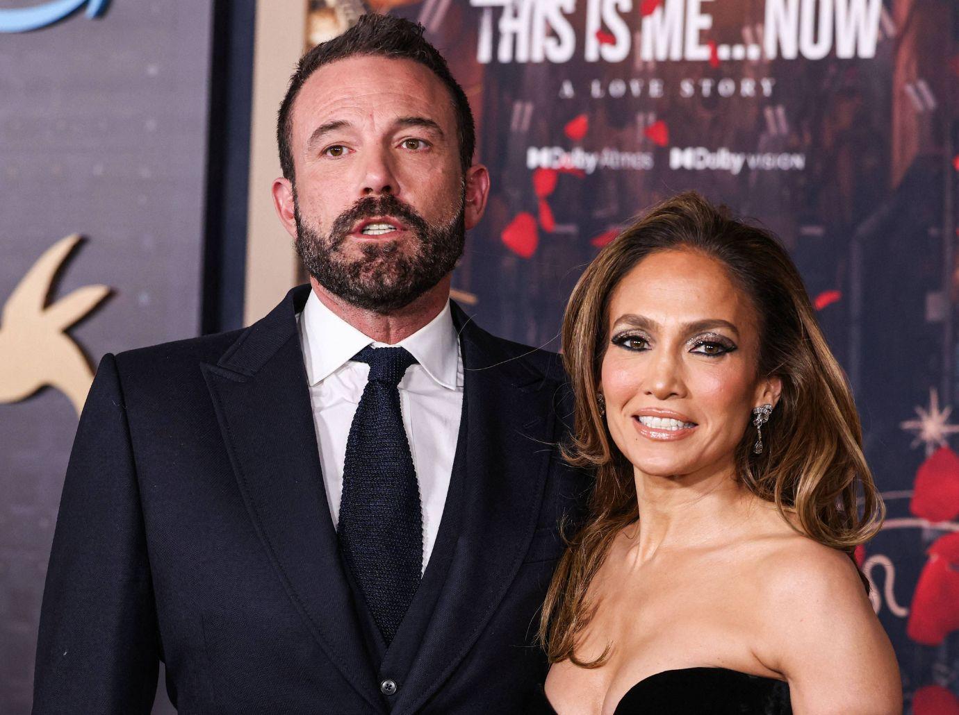 Photo of Ben Affleck and Jennifer Lopez