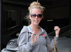 2011__02__42_Wilkinson_Kendra_0215110 300×222.jpg