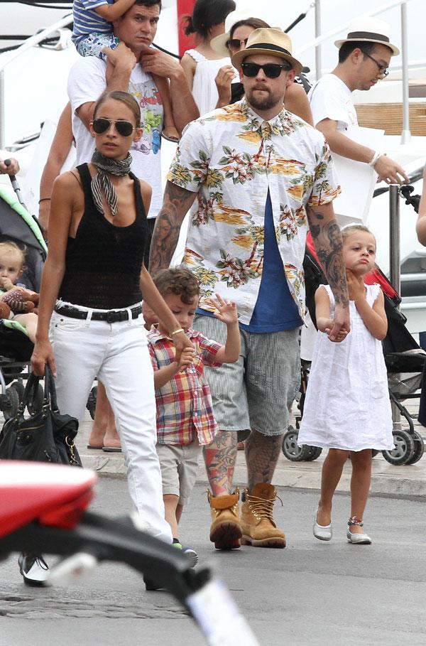 Nicole richie joel madden divorce 04