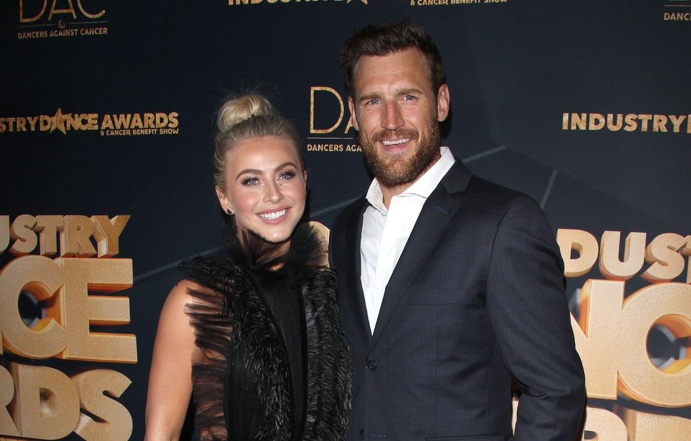 julianne hough lack brainy romantic suitors