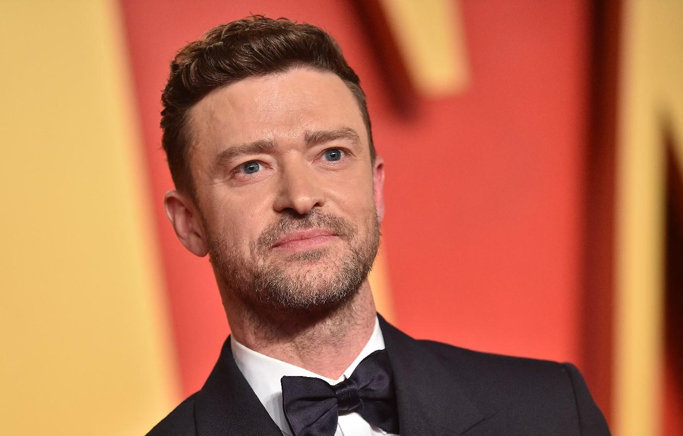 justin timberlake bashed making joke dwi arrest boston concert