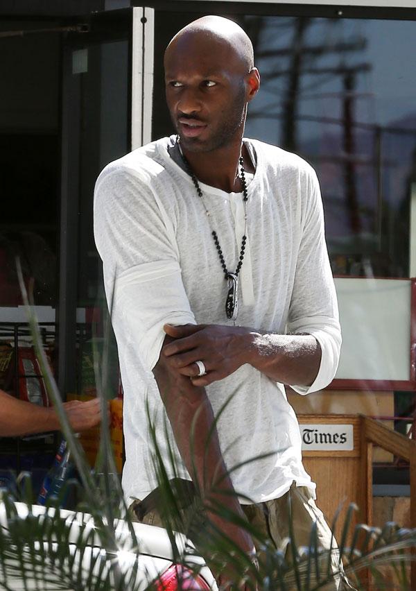 Kim kardashian cancels baby shower lamar odom hospitalization 00