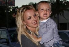 2009__10__bspears1030 225×154.jpg