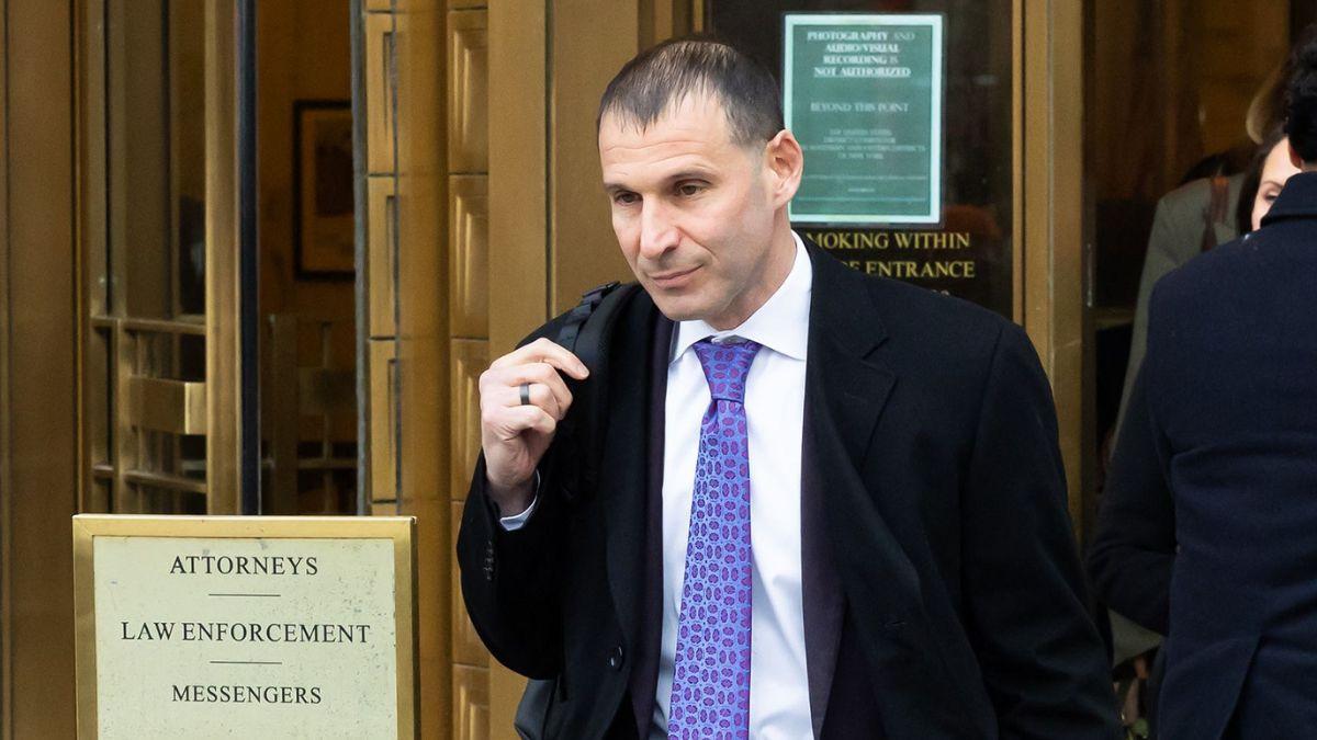 Image of Their lawyers argued over costs tied to the dismissed countersuit.