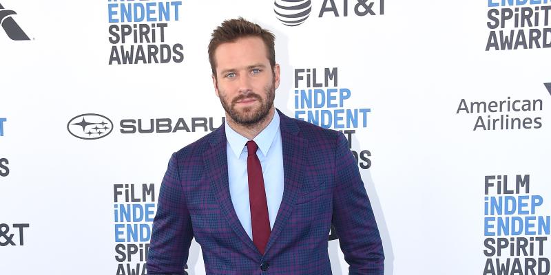 armie-hammer-jessica-henriquez-dinner-romance-date-together