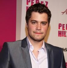 2010__04__Levi_Johnston_April8newsne 223×225.jpg