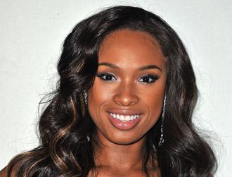 Jennifer hudson celeb bio headshot.jpg