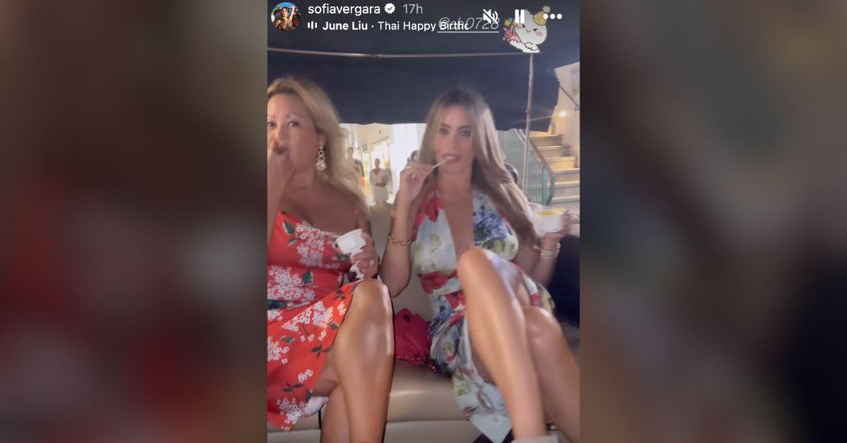 Image of Sofía Vergara celebrated a friend's birthday with gelato.