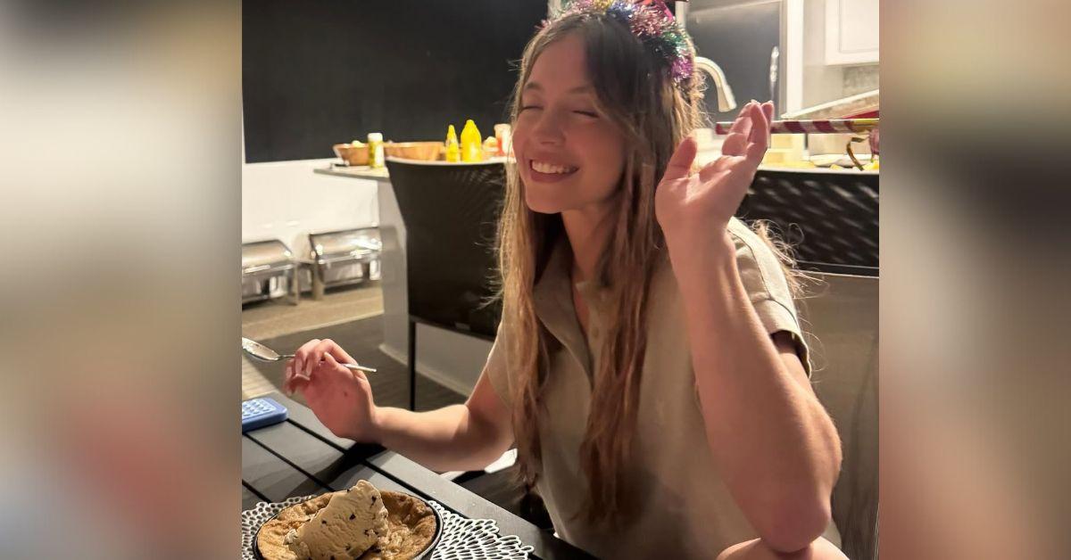 image of Sydney Sweeney celebrated her birthday with friends.