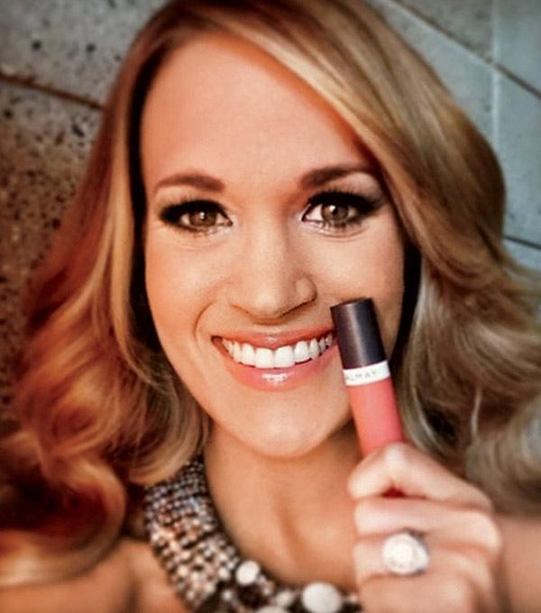 Carrie underwood lip gloss_p