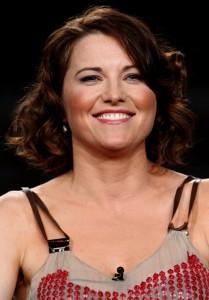 2011__03__okmagazine horoscopes lucylawless 209&#215;300.jpg