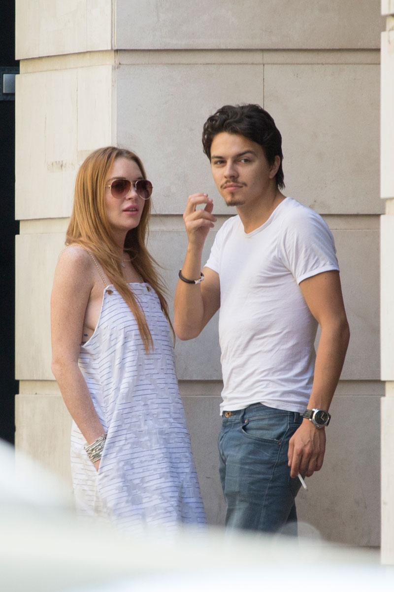 lindsay lohan mystery man 07