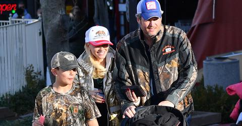 Gwen stefani blake shelton engaged rumors children h