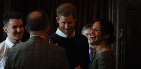 meghan markle prince harry urged lose anumosity toward royals save reputation