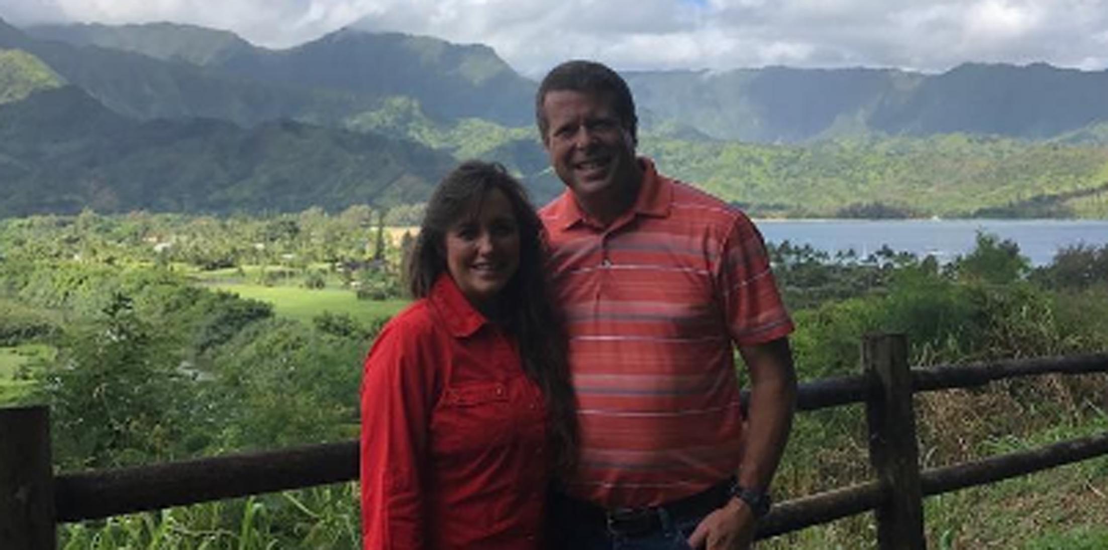 Jim bob michelle duggar get wild on hawaiian vacation hero