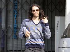 2010__02__Russell_Brand_Feb2_main 225×170.jpg