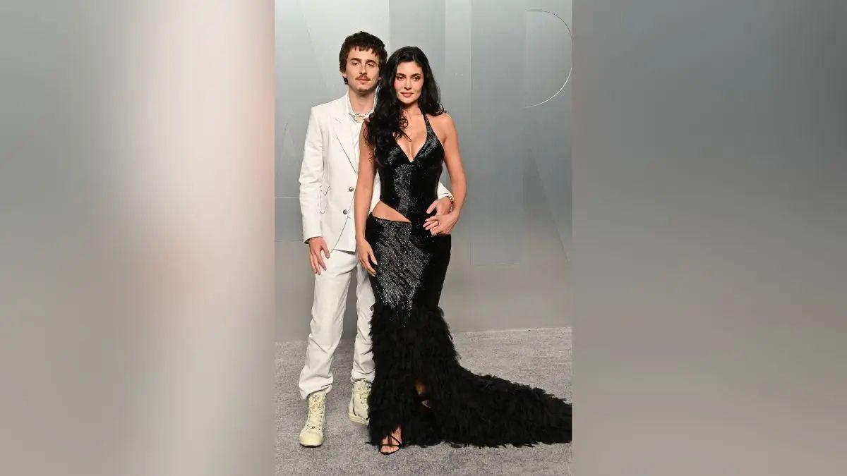 Photo of Kylie Jenner and Timothée Chalamet 'were replaced by seat fillers' for an hour during the 2026 Oscars.