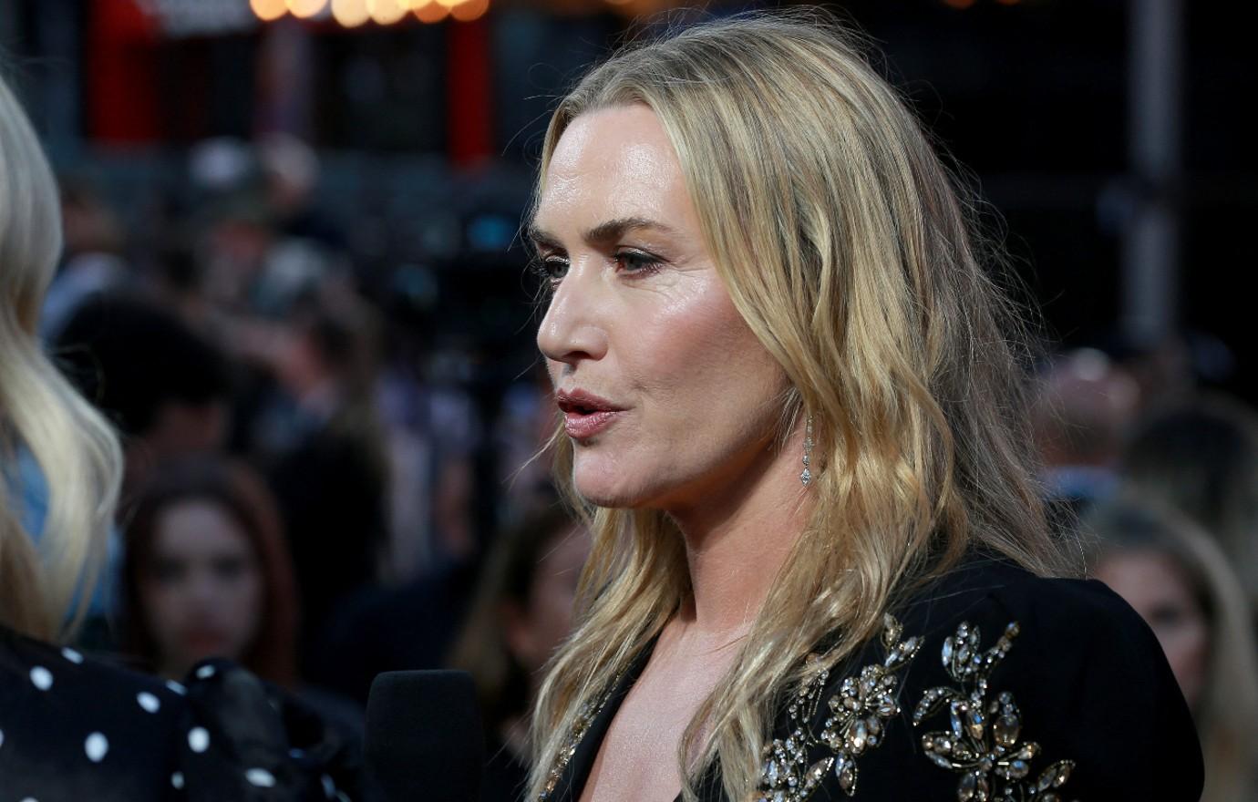 kate winslet shares never join social media