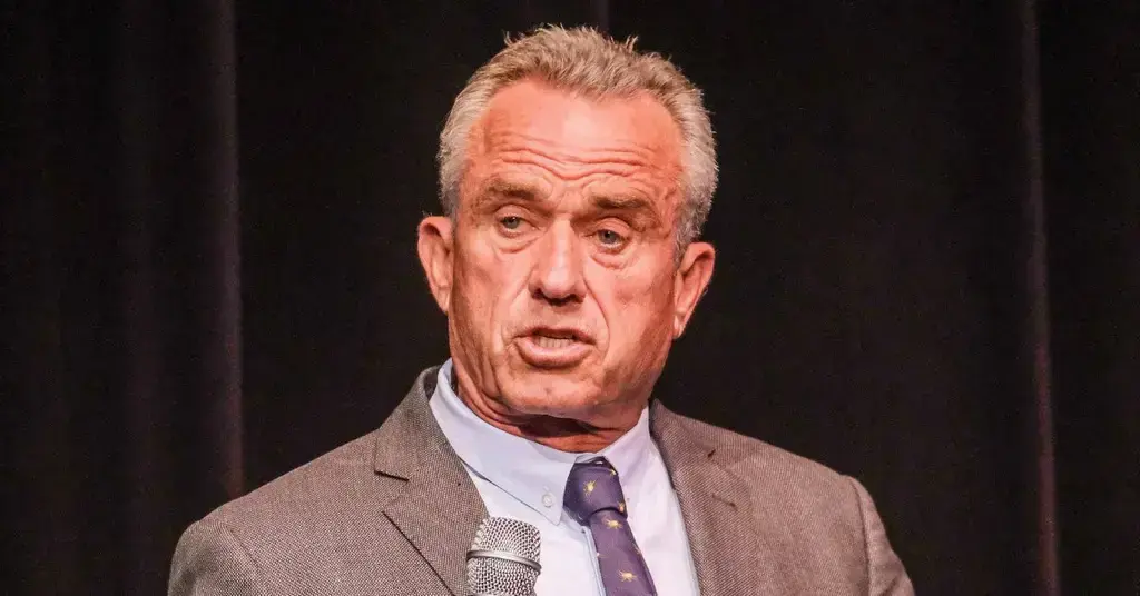 robert f kennedy jr stay presidential race massive dip polls