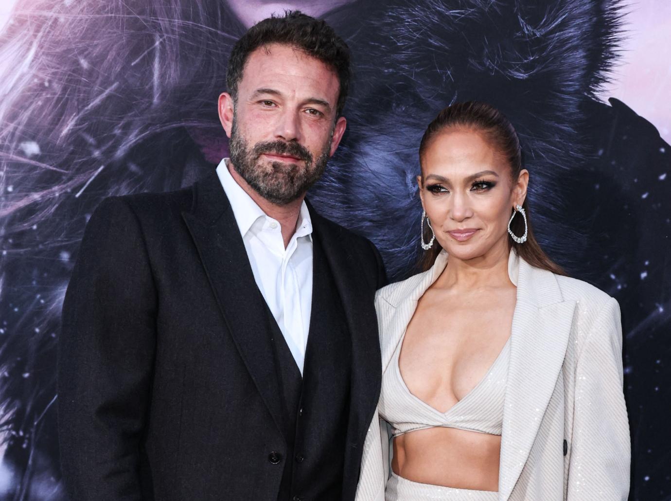 Jennifer Lopez Avoids Kissing Husband Ben Affleck Amid Divorce Rumors