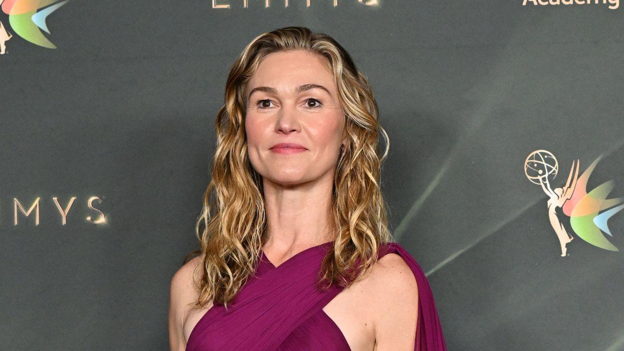 Image of Ciara Miller recalled her first meeting with Julia Stiles.
