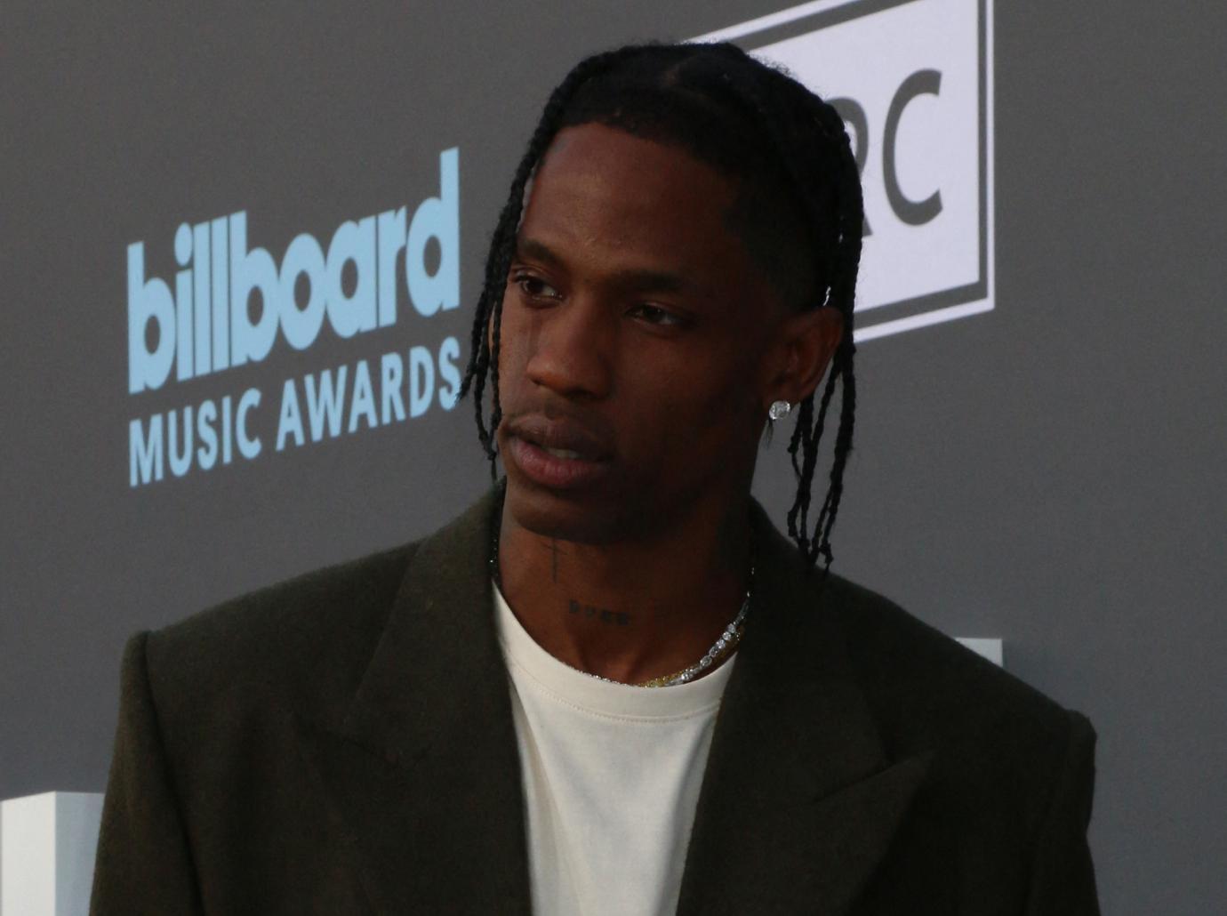 travis scott arrested miami trespassing disorderly intoxication