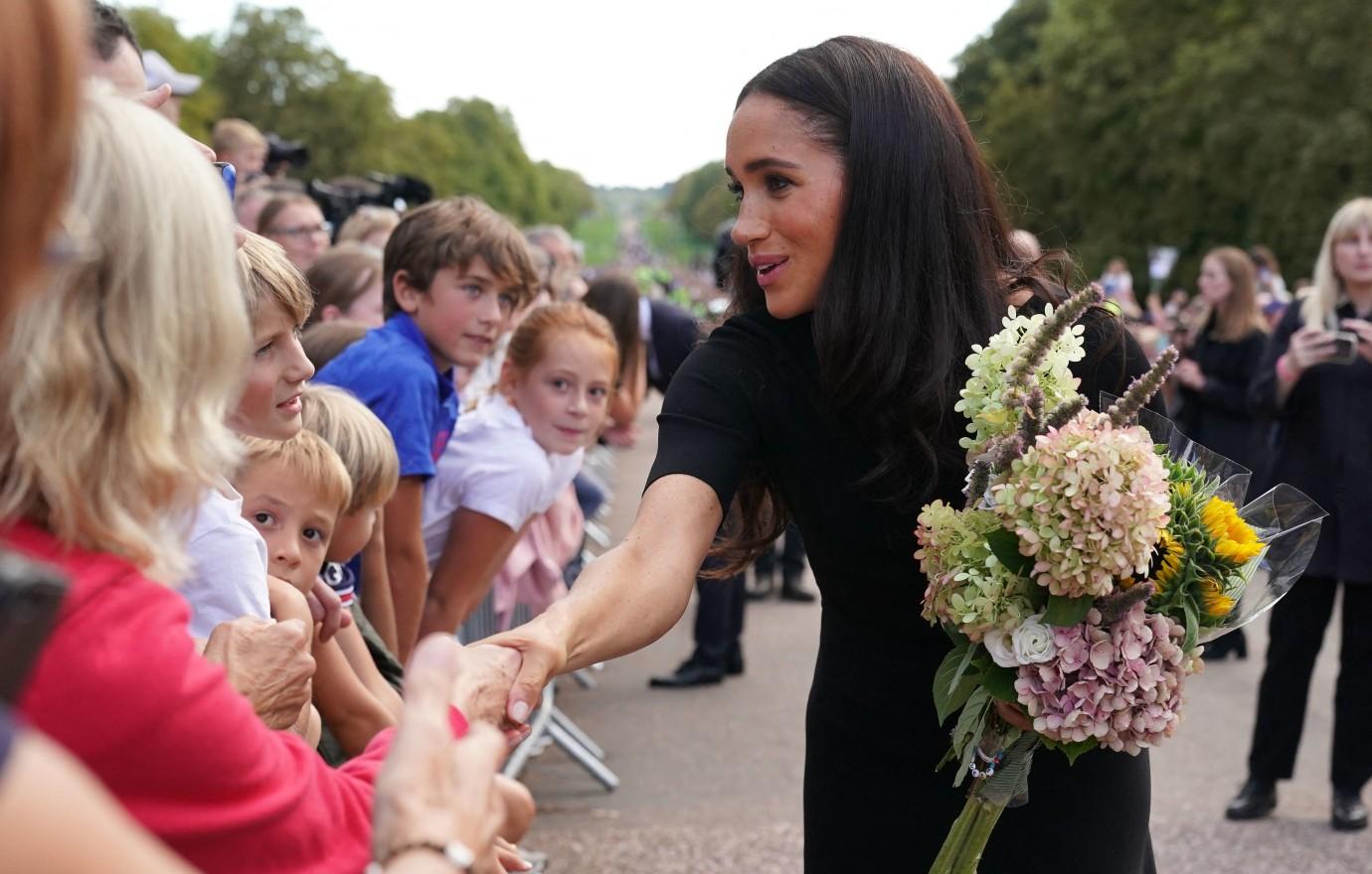 prince harry meghan markle spotted prince william kate middleton