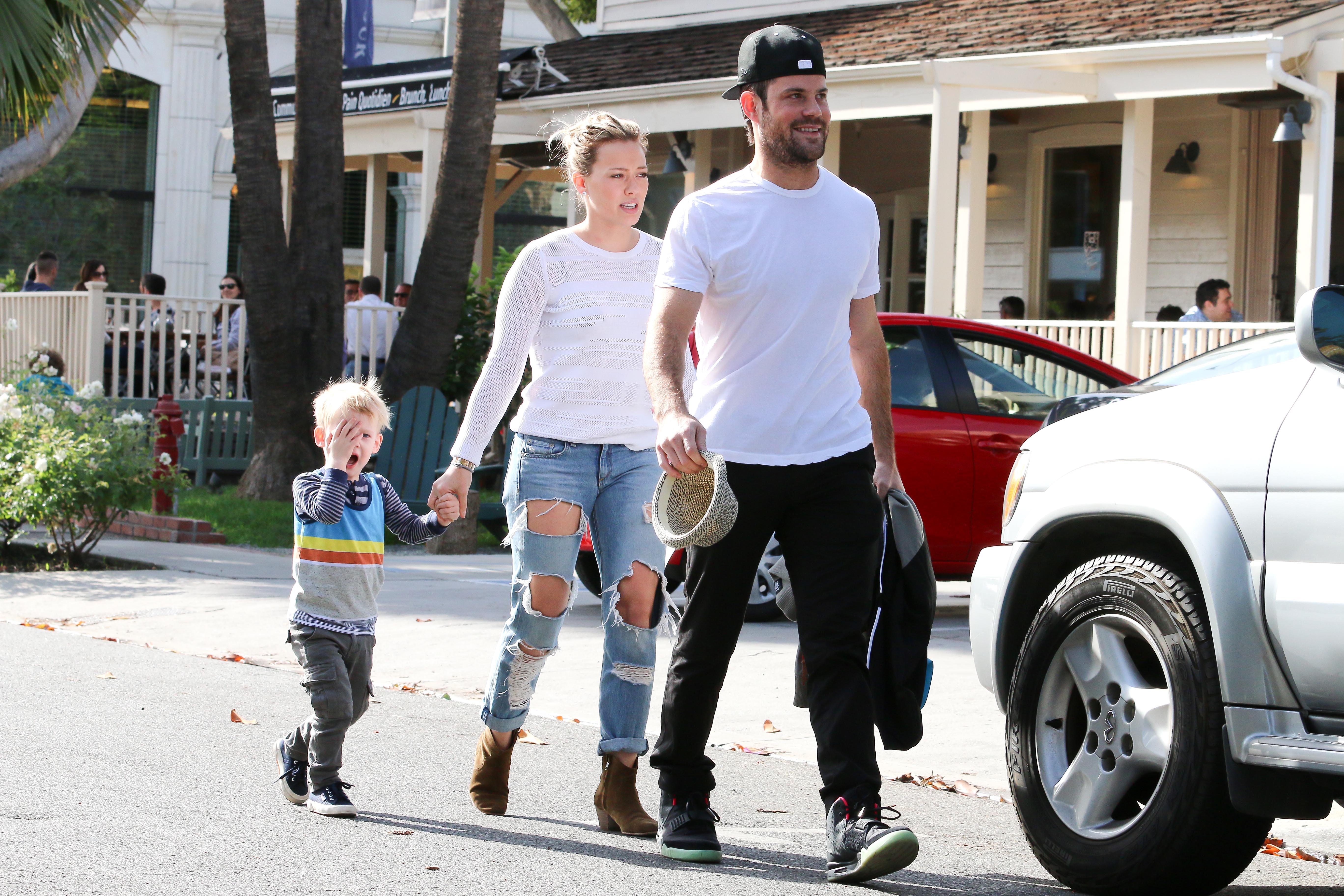 &#8220;Happy Family Together &#8221; Hillary Duff and Mike take son Luca to a Breakfast in Los Angeles, CA